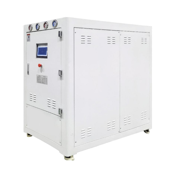 Integrated hot and cold water-cooled box type